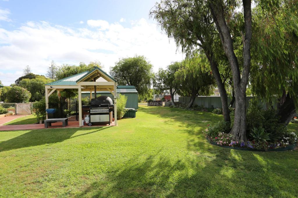 Busselton Guest House Esterno foto